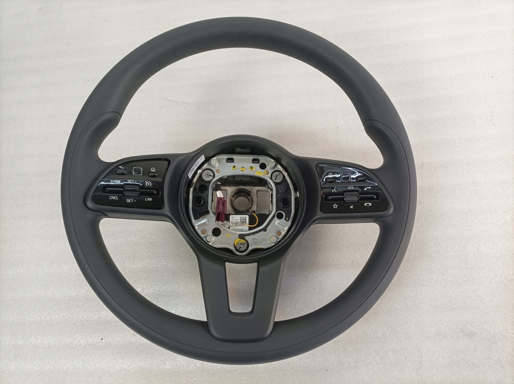 фото №1, Mercedes 907 910 воздуховод лепестки переключения