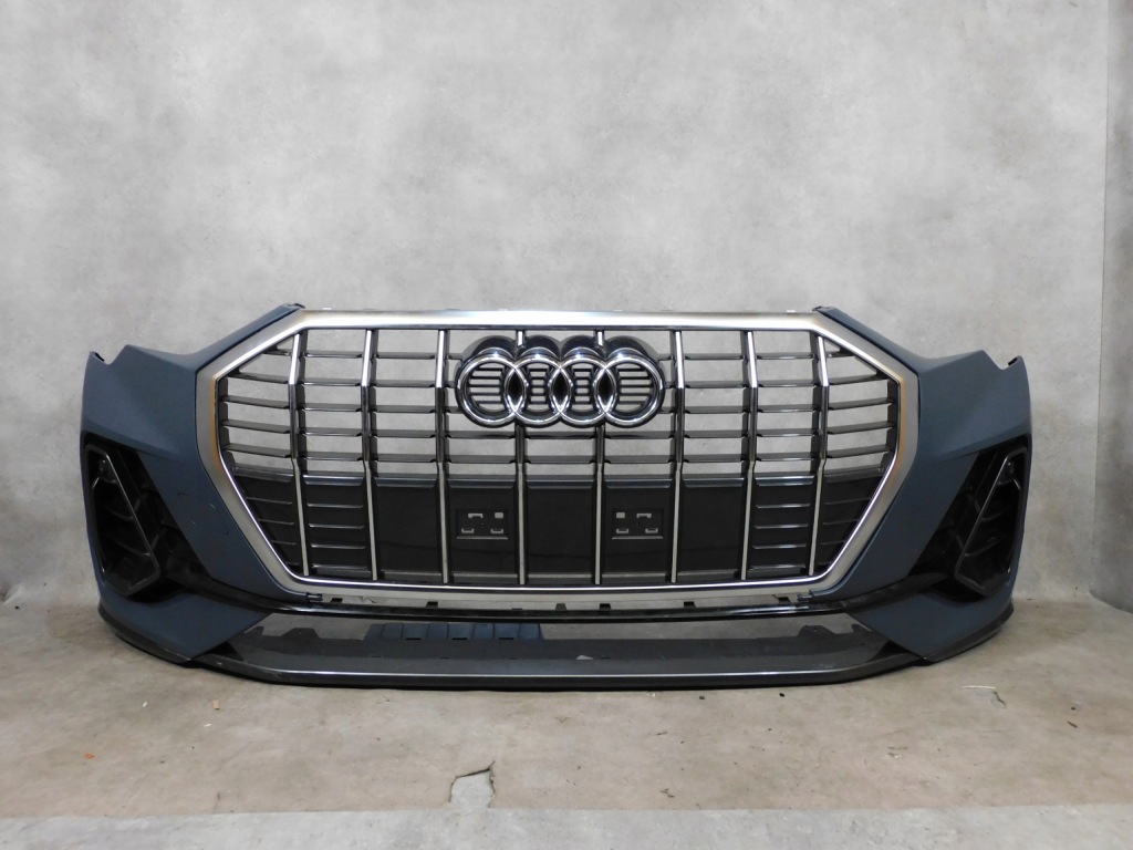 Купити Audi q3 83a s-line бампер перед передній решітка радіатора