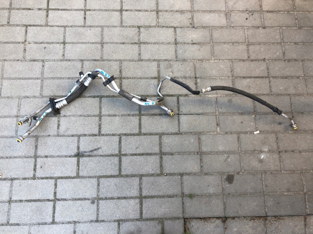 фото №1, Шланг кондиционера audi a4 b7 8e1260712aj