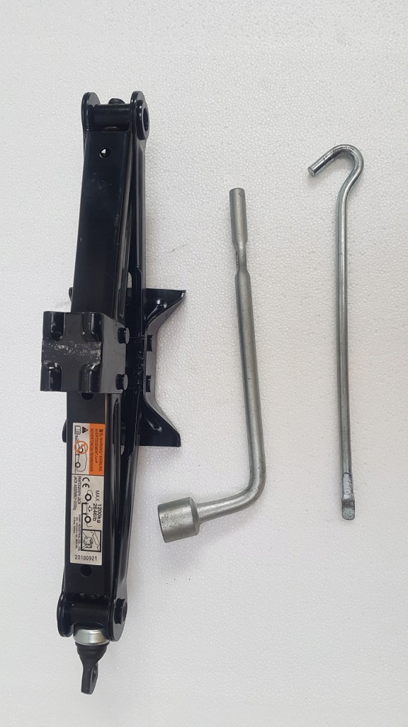 фото №1, Домкрат подъемник ключ do kol набор mitsubishi outlander iii