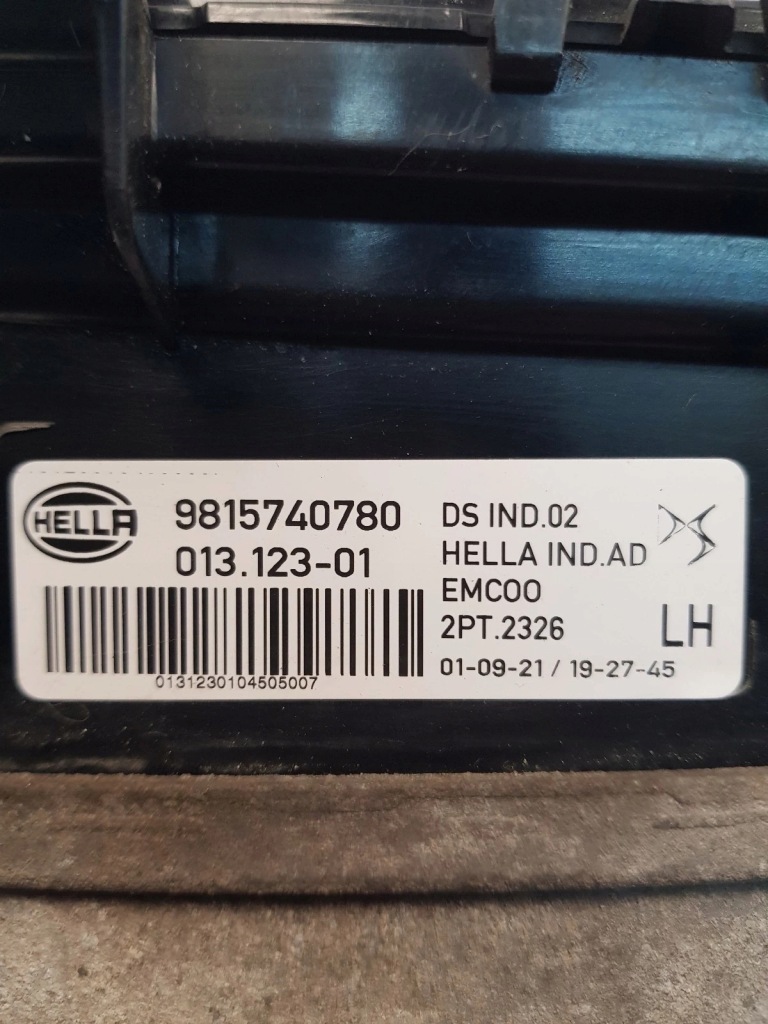 Citroen ds7 crossback фонарь  led drl левая 9815740780 Оригинал