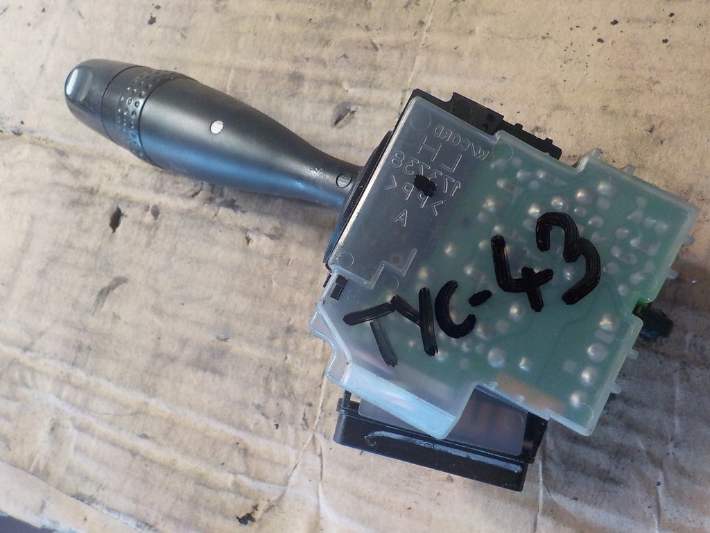 фото №1, Toyota corolla 2.0d важіль перемикач