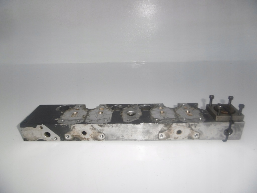 фото №2, Молдинг пального паливна блок scania r hpi