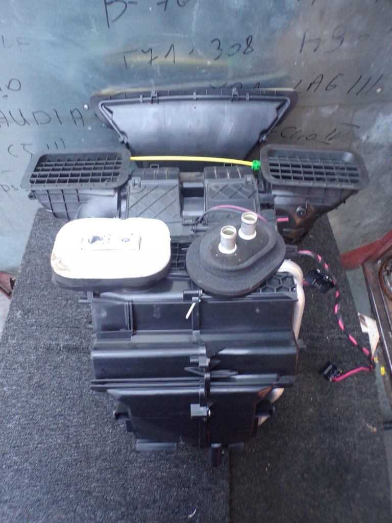 фото №12, Отопитель 272701779r renault trafic iii anglik