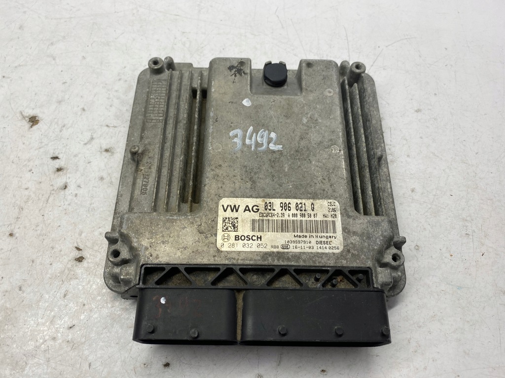 фото №1, Vw crafter бортовой компьютер 03l906021q