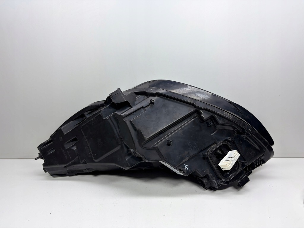 Tesla 3 рестайлинг  лампа передняя full led правый перед 1514953 Доставка