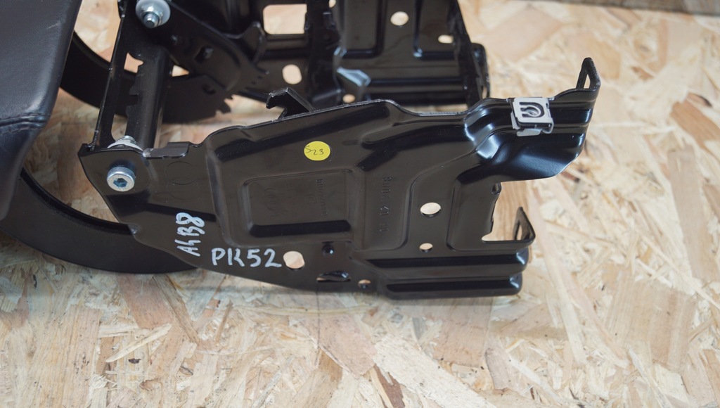 фото №9, Підлокітник audi a4 b8 a5 8t czarna шкіра 8k0864283