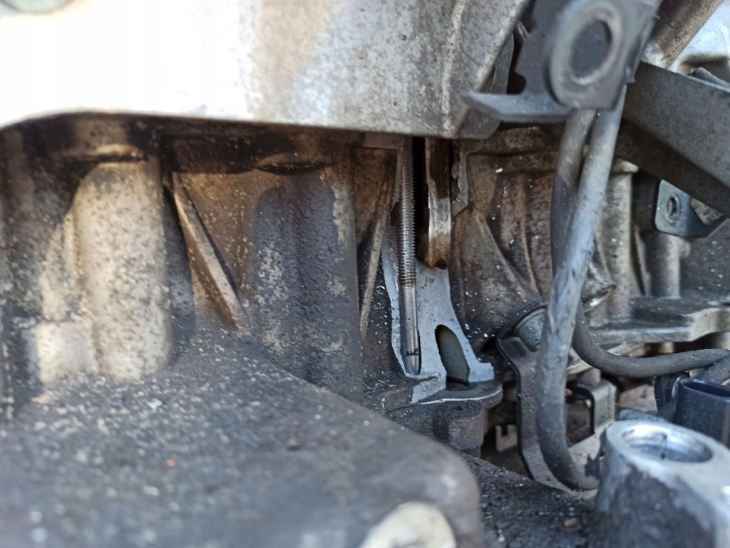 Audi a8 d3 w12 6.0 bht 450ps ідеальний стан піддон масляна комплект  2 частини Ціна