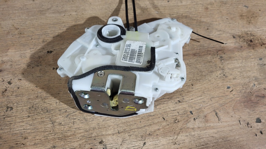 фото №7, Замок лівий задня honda civic viii 8 ufo hb 5d 9 pin