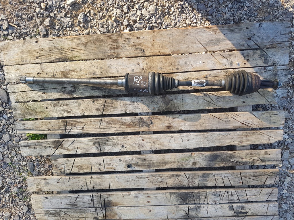 фото №1, Bmw x5 e70 привідний вал права передня 7553945 3.0d