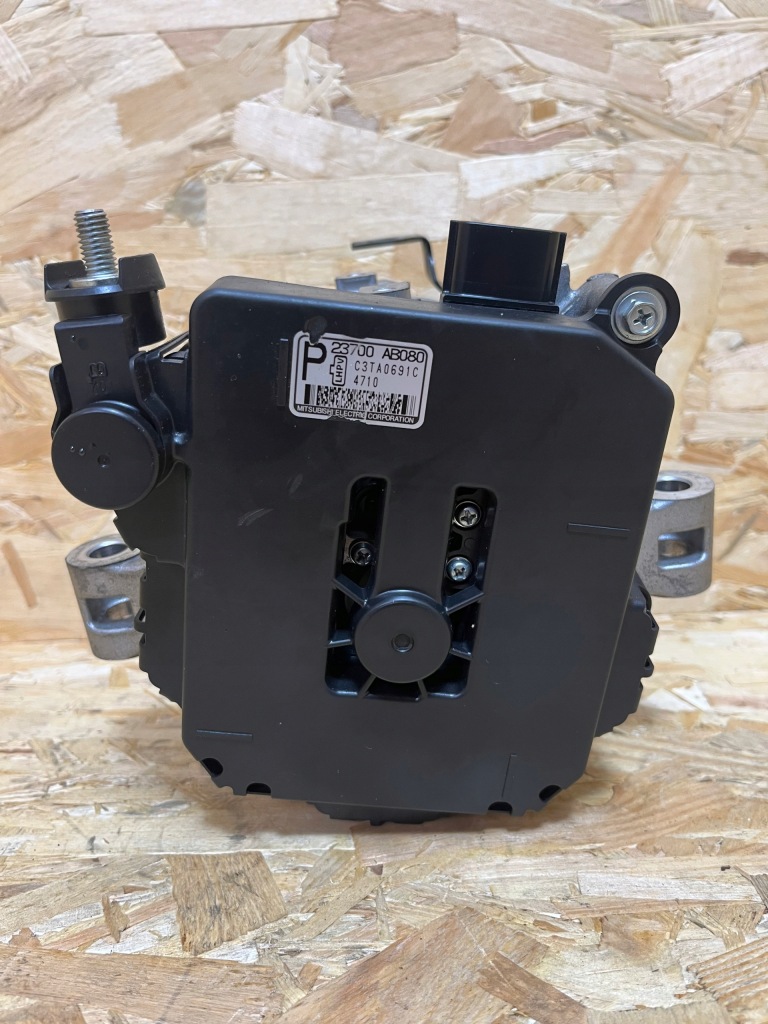 Комплектний  генератор subaru xv рестайлінг  forester crosstrek 2.0 ben 23700 ab080 Ціна