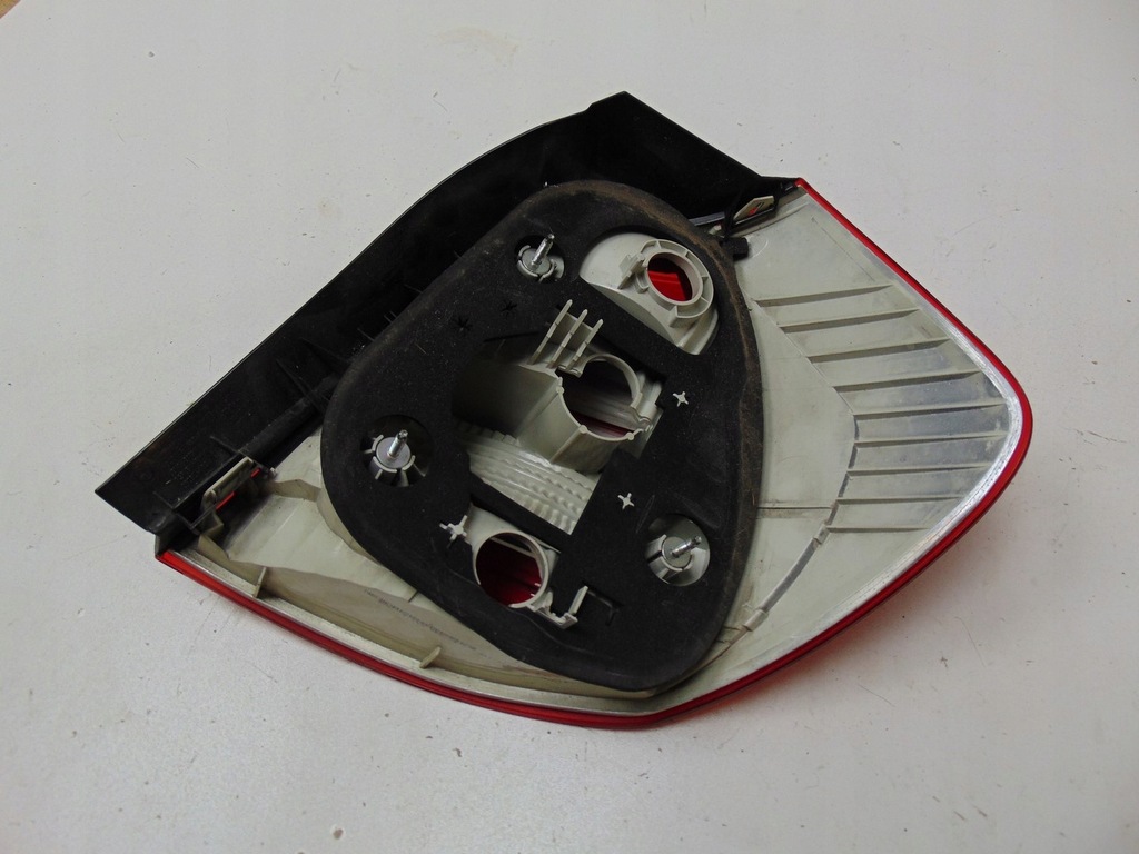 фото №6, Лампа левая задняя bmw 1 e87 europa