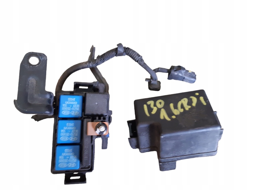 фото №1, Hyundai i30 ii 1.6 crdi коробка запобіжників