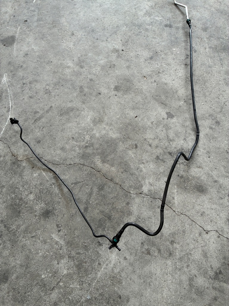 фото №1, Porsche 911 997 труба wąż шланг вентиляционный 99710622703