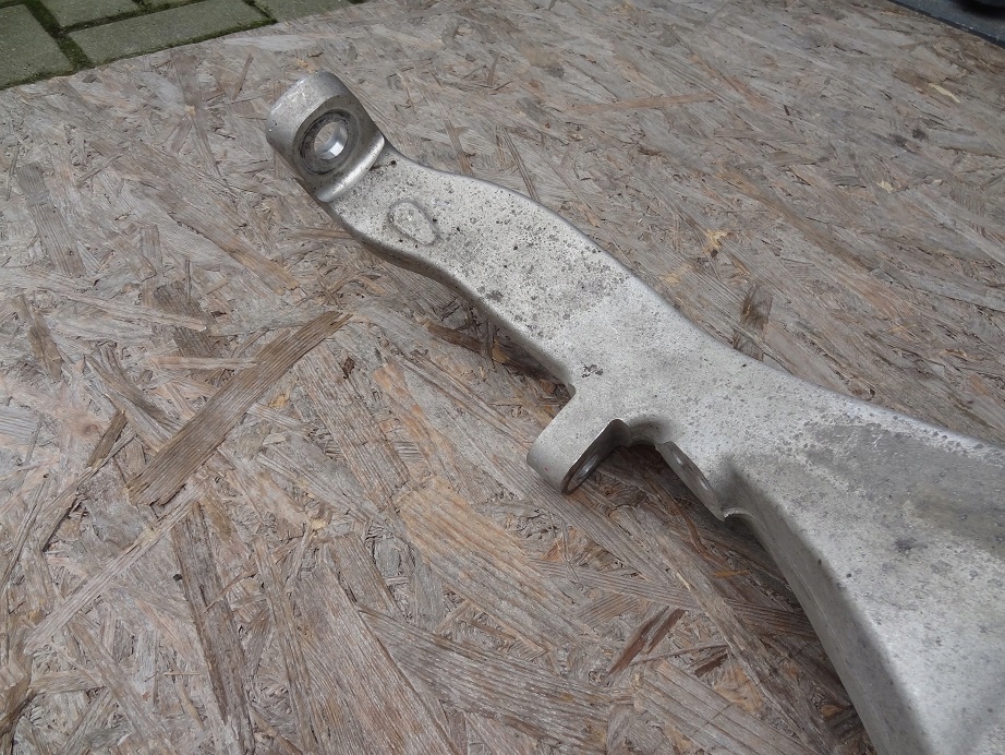 фото №10, Левая поворотный кулак перед 16735l mercedes gle w167 amg