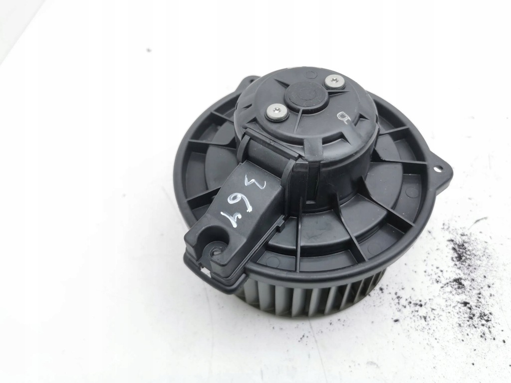 фото №5, Toyota avensis t250 2008 вентилятор обдув / воздуходувка