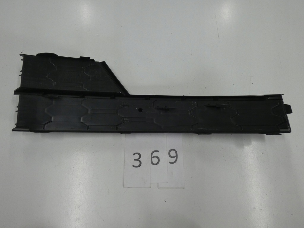 фото №9, Решітка бампера skoda octavia iii права 369.