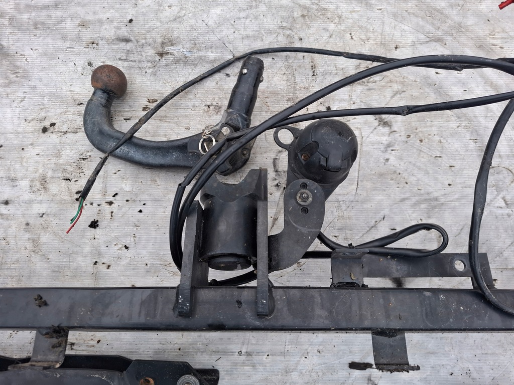 фото №5, Mercedes w203 hak буксировочный жгут oris 55r-011371