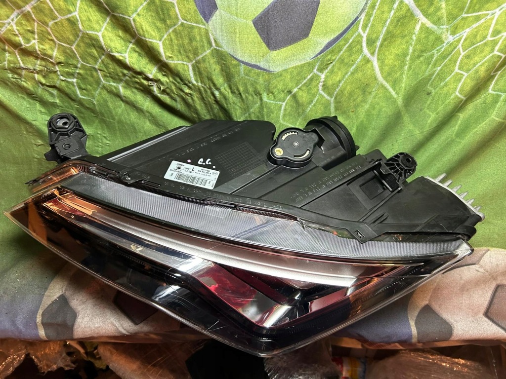 Фара seat ateca рестайлінг  full led ліва перед Доставка