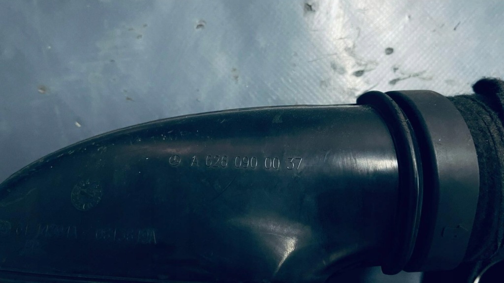 Mercedes w2016 труба повітрозабірник повітря a6260900037 Доставка