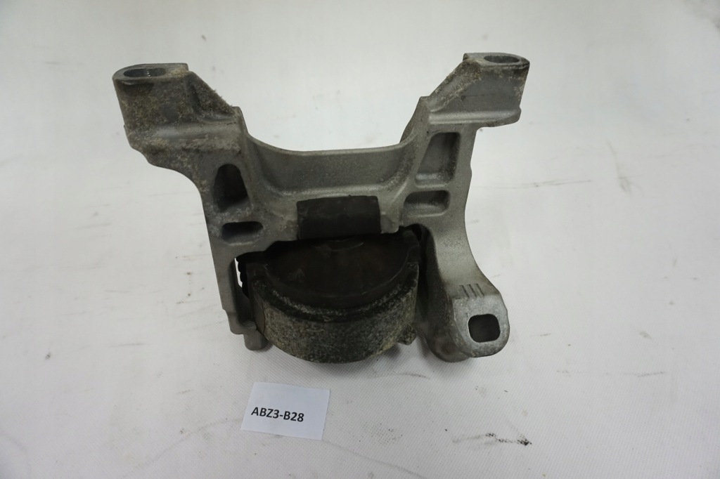 фото №3, Кронштейн двигуна mazda 6 iii gj 2.2