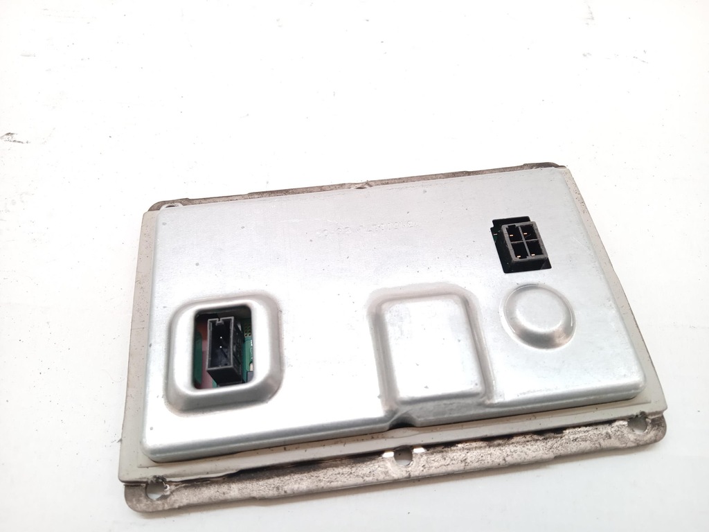 фото №1, Преобразователь ксеноновая vw passat b6