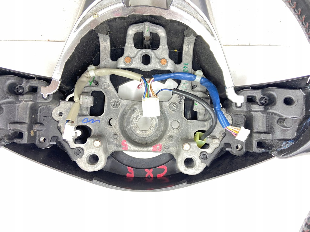 фото №10, Повітропровід шкіра czerwona нитка mazda cx5 cx-5 i 2012-2017r.