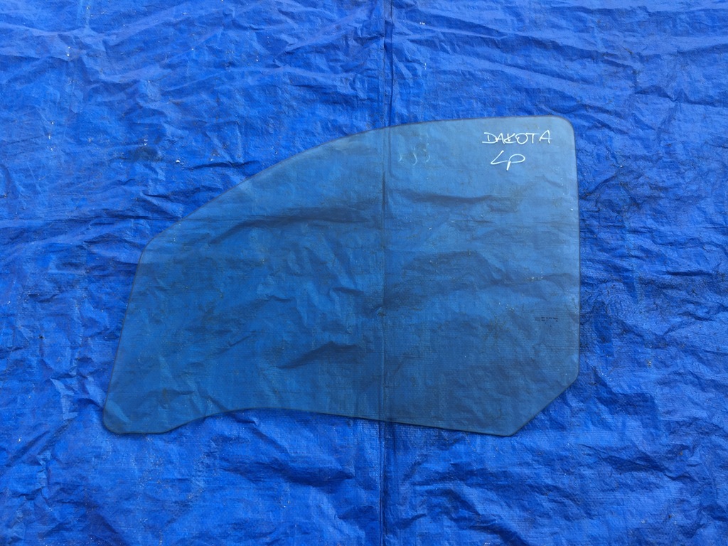 фото №1, Dodge dakota скло з двері лівий перед