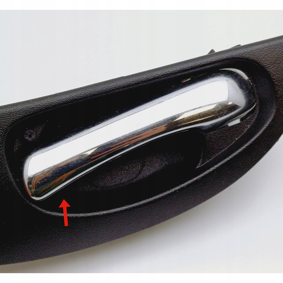 фото №2, Ручка внутренняя динамик левый задняя alfa romeo 147 46736147 / 99098206 nr358