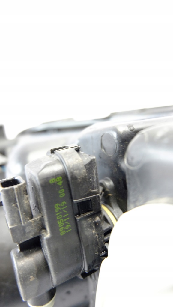 фото №13, Toyota verso lift лампа фара права 81130-0f161