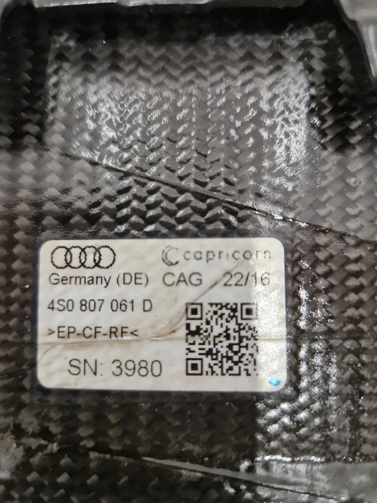 фото №8, Audi r8 4s0807061d карбон накладка спойлер dół бампера 4s0