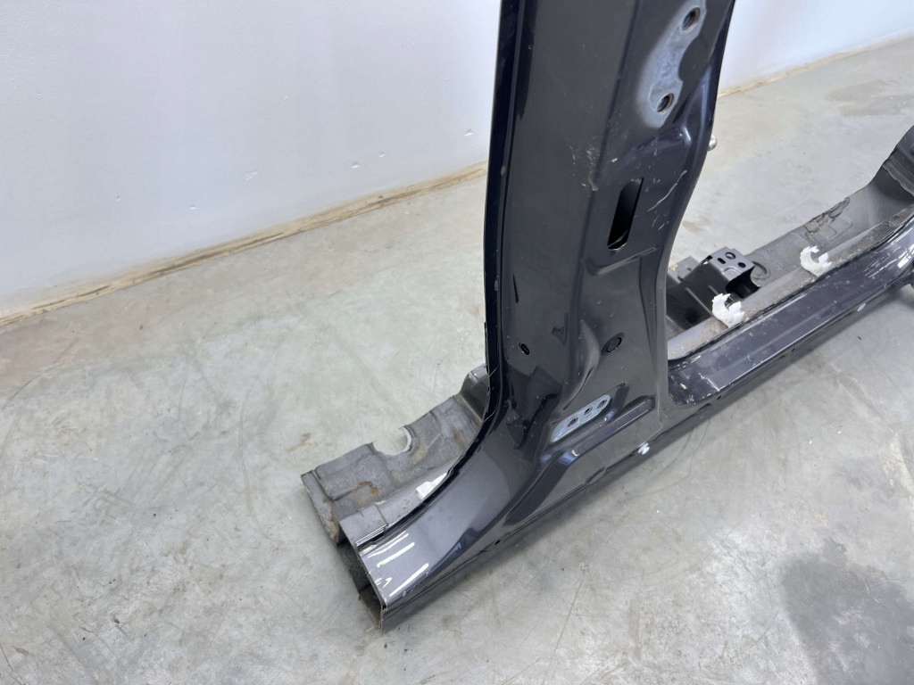 фото №6, Lexus lbx 2024- порог правый блок двигателя