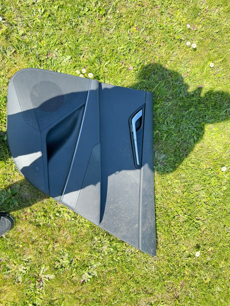 фото №1, Обивка задняя правая обшивка kia niro ii