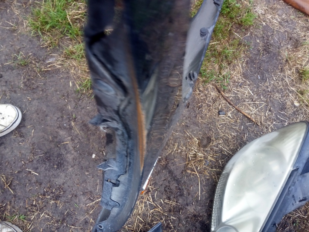 фото №14, Toyota avensis verso 04-09 lift бампер капот крылья лампы комплект