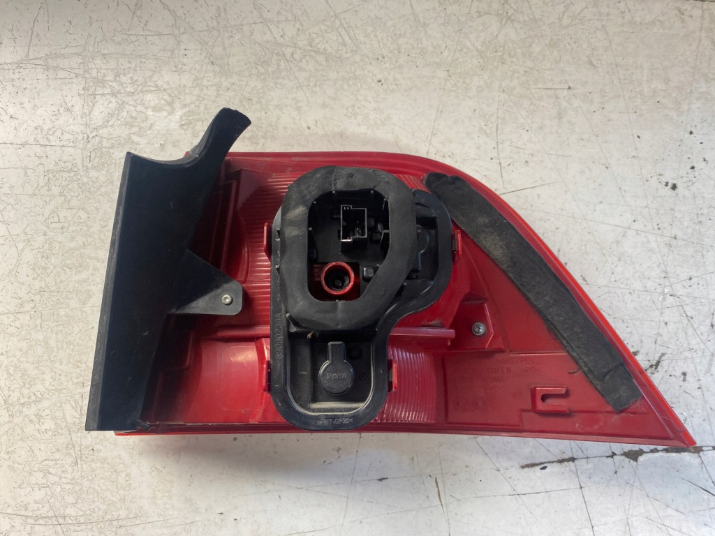 фото №11, Vw touareg ii лампа левый задняя w крыло