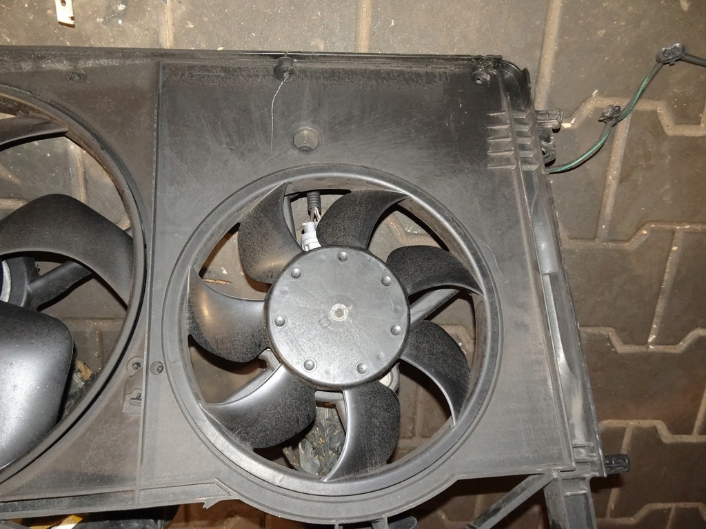 фото №7, Opel vivaro b 1.6 вентилятори 214816680r