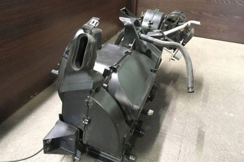 фото №14, Отопитель iveco daily v фургон/универсал 197630200 3.0l дизель 125kw 2012