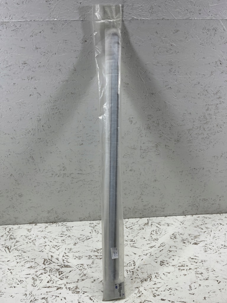 фото №1, Hyundai ioniq 5 молдинг уплотнитель дверь правый задняя 83220gi010 aso оригинальный номер nowa !