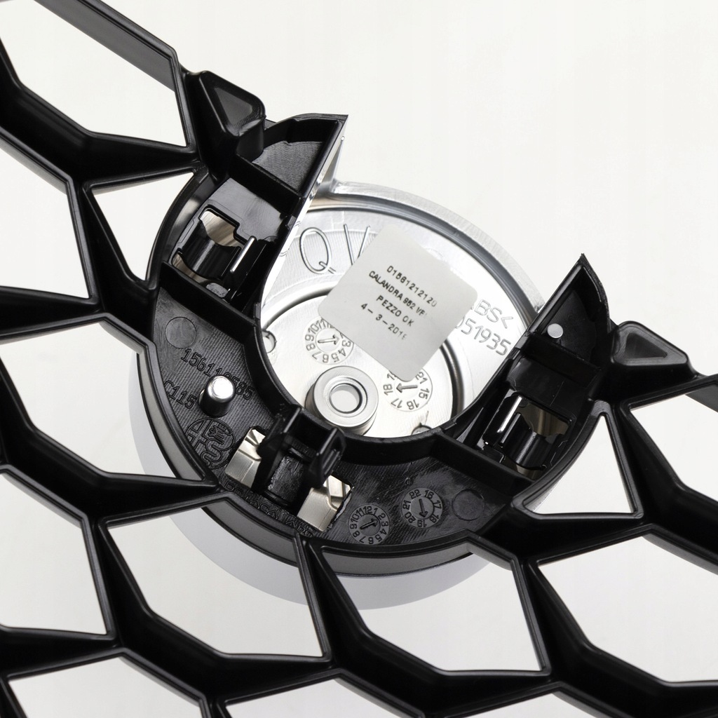 фото №8, Решітка радіатора решітка радіатора alfa romeo giulia veloce 156157026