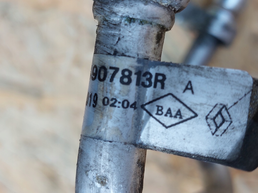 фото №4, Renault clio iv 1.5dci 19/20r шланг кондиционера оригинал