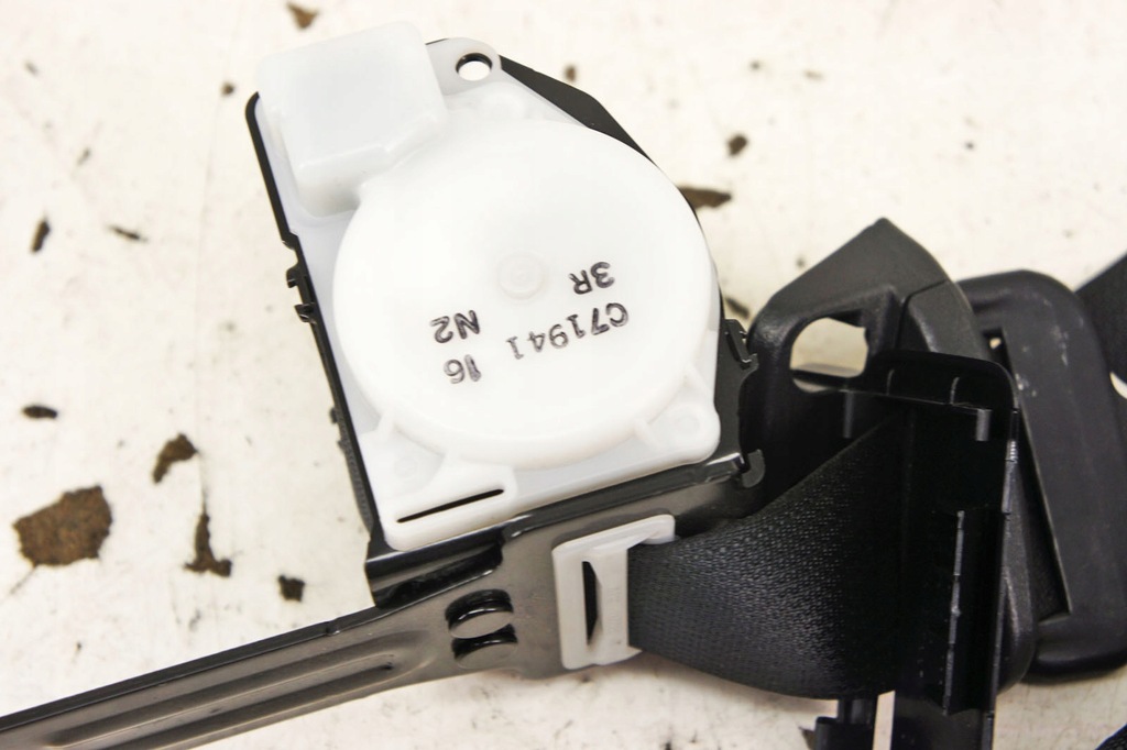 фото №5, Lw130 lexus is iii pas безопасности левый задняя