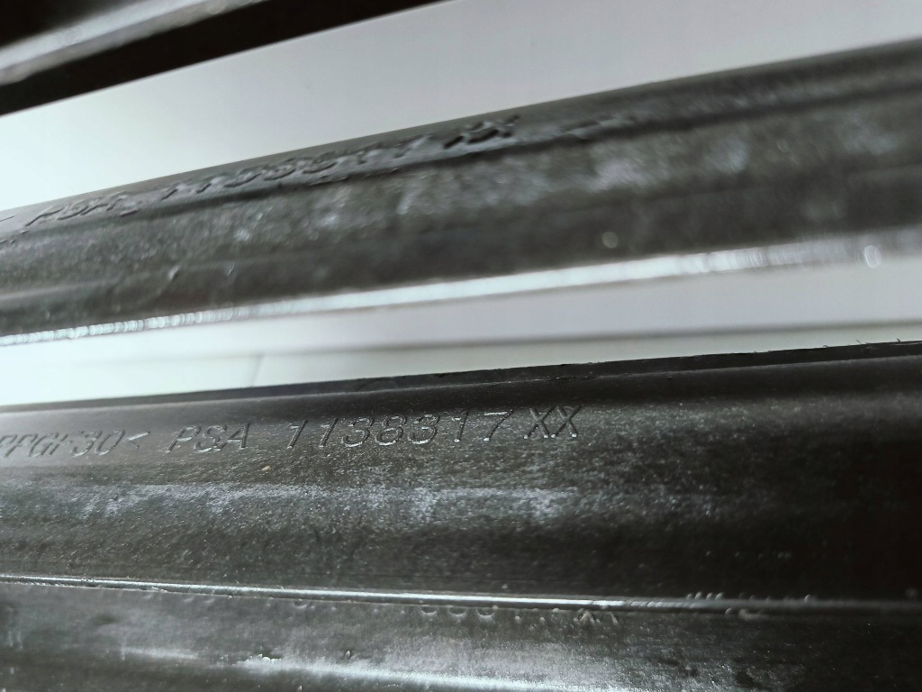 фото №16, Corsa f mokka b 208 ii 19- шторка жалюзі повітропровід впуск повітря 1138316