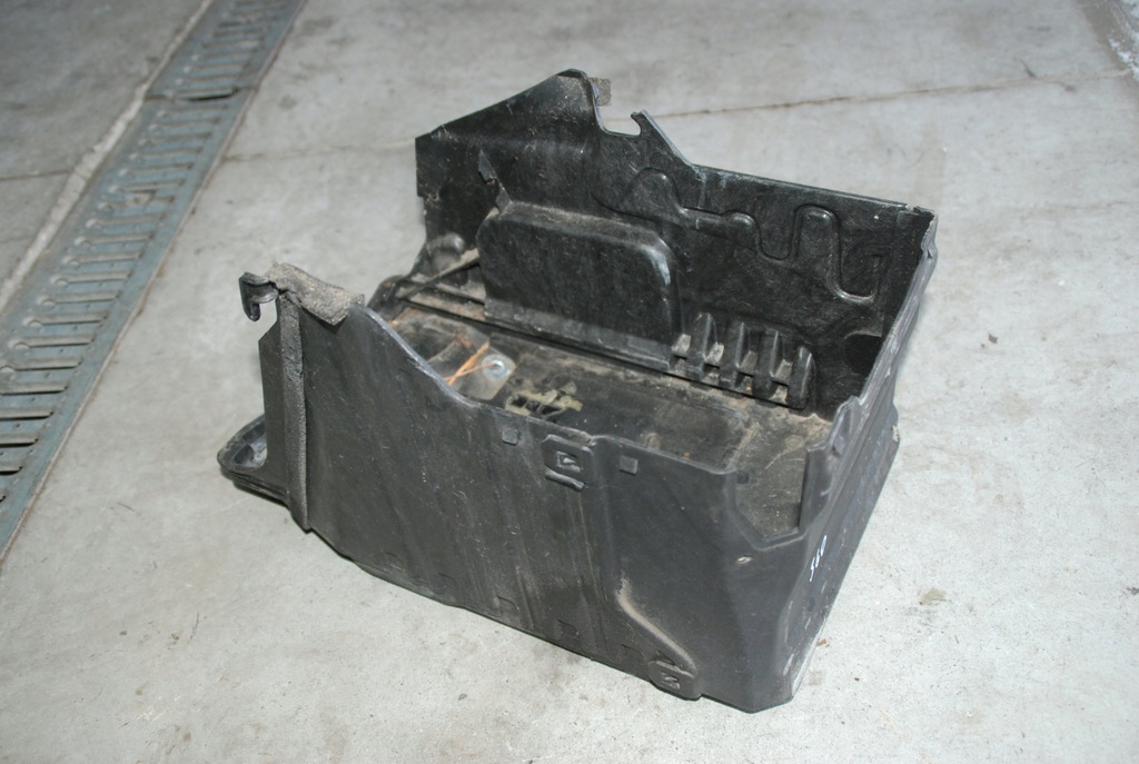 фото №4, Volvo s60 ii v60 основа акумулятор 31294078