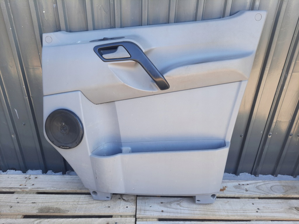 фото №1, Обшивка двері mercedes-benz оригінальний номер a9067270171