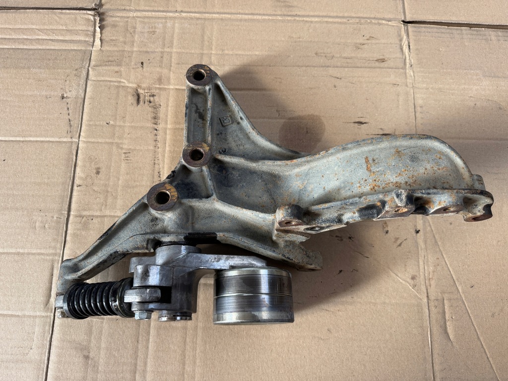 фото №1, Натягувач кронштейн mercedes actros mp 2 mp 3