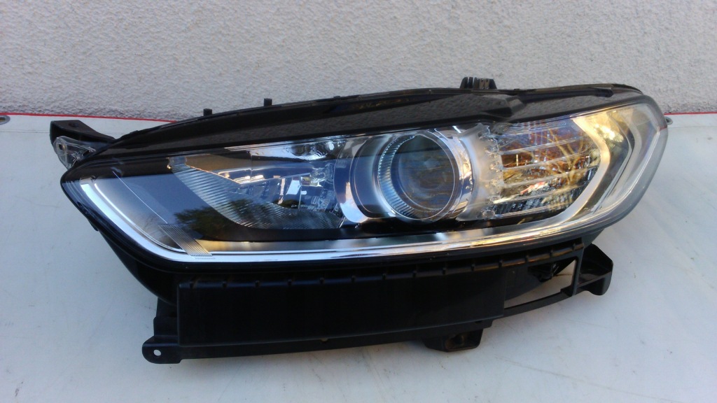 фото №1, Ford mondeo mk5 лампа ліва ds73-13w030-ae