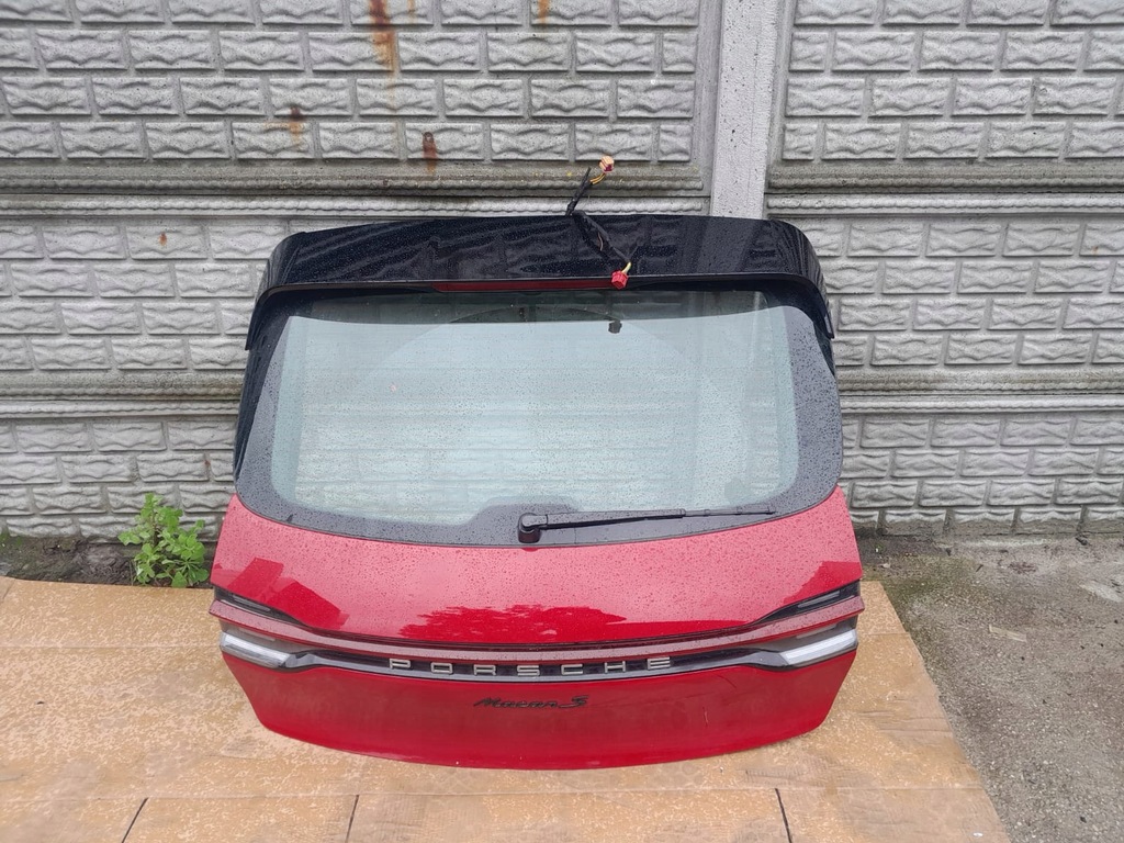 фото №1, Кришка багажника задня задня багажника macan 95b lift