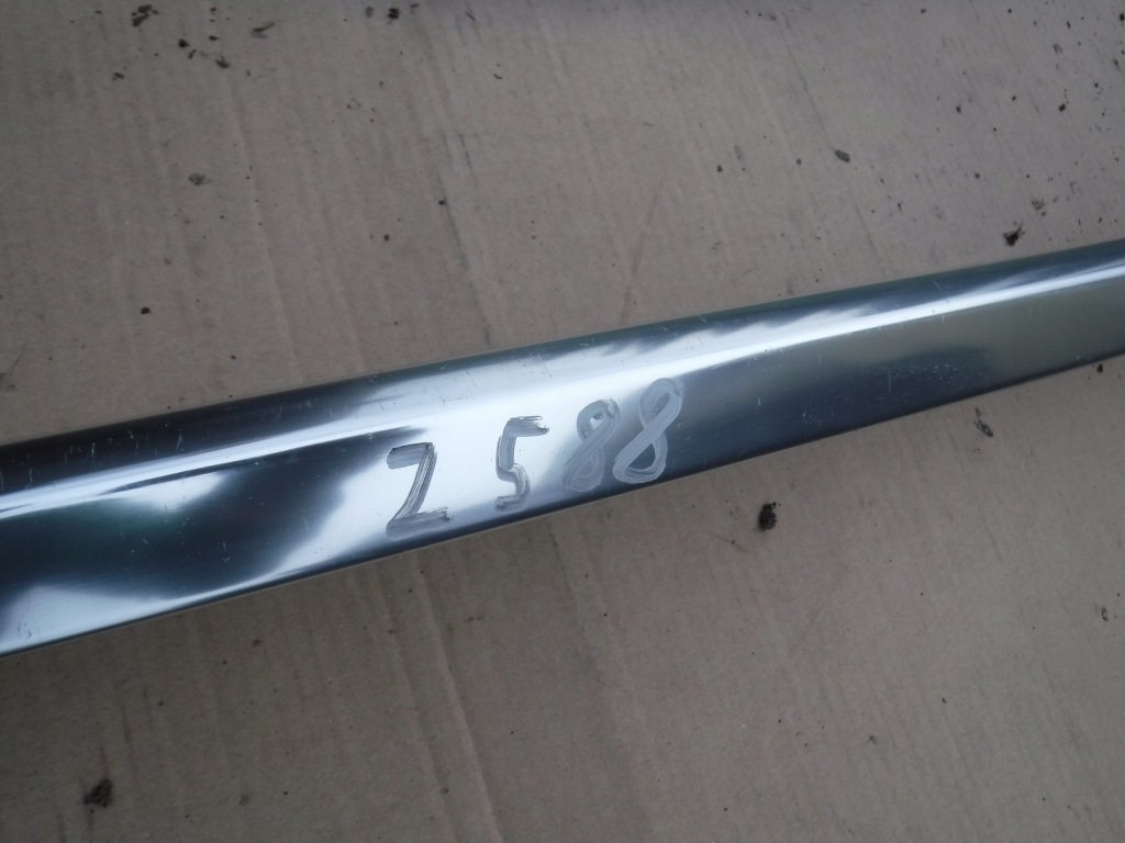 Рейлінг даховий молдинг mercedes w166 ml ліва Ціна