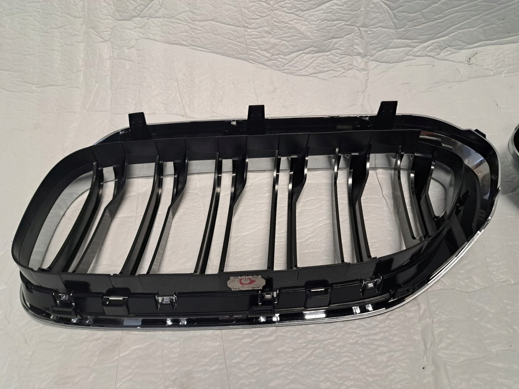 фото №6, Bmw m5 f90 решітка радіатора решітка радіатора решітка радіатора решітка радіатора комплект 8063173 8063174 d1505