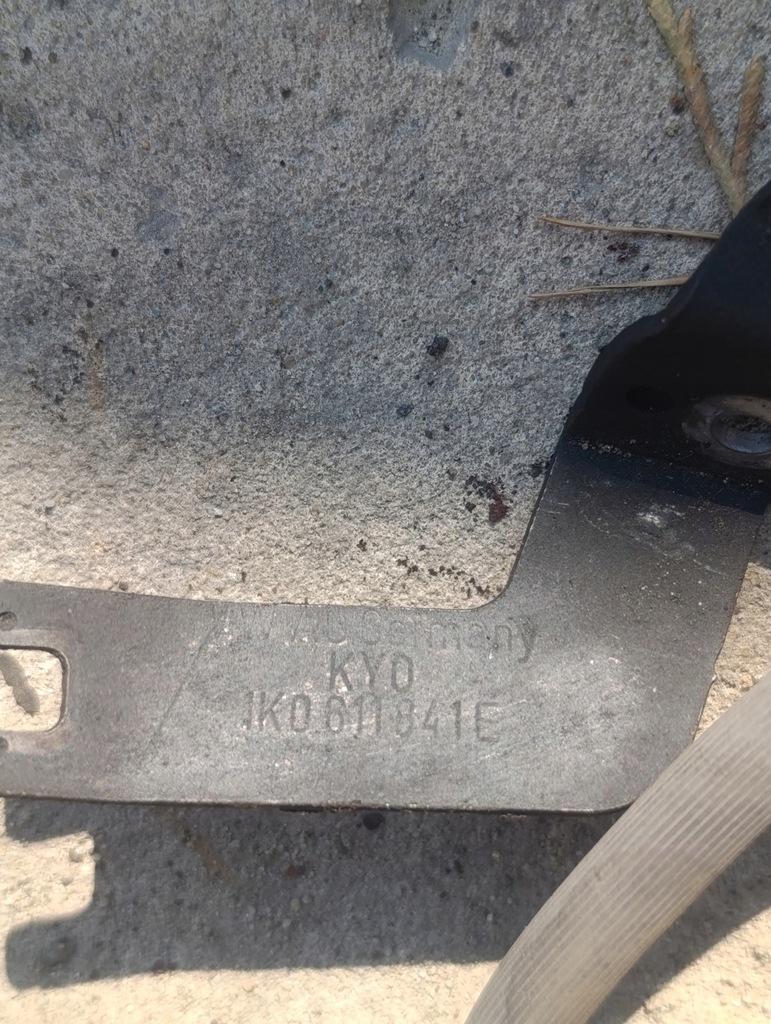 фото №5, #1k0611841e# поворотный кулак ступица суппорт перед левый skoda yeti 2.0 tdi